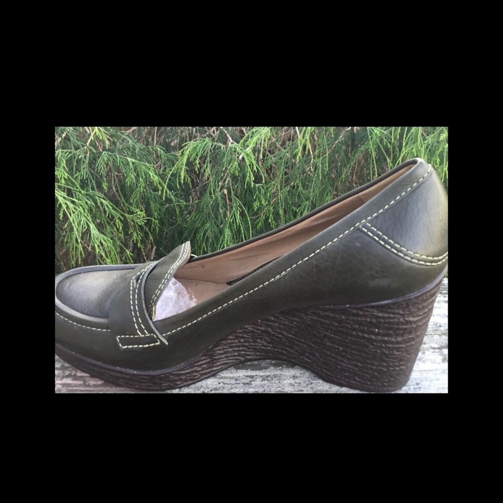 Daniblack wedge loafers